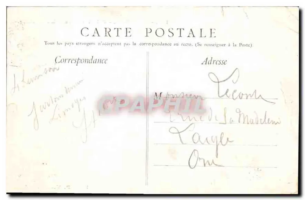 LOURDES - Pelerinos diante das Piscinas — Edição P. Y. n°136 - Verso