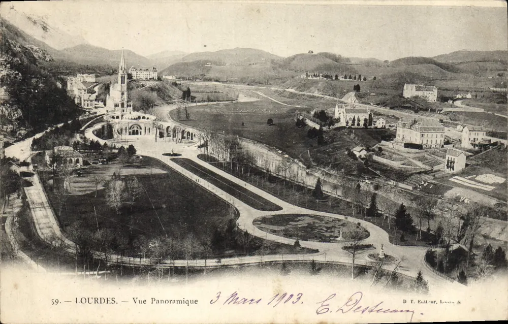 Lourdes — Vista Panorâmica — D. T. Eault, Louis, n°59 - Frente