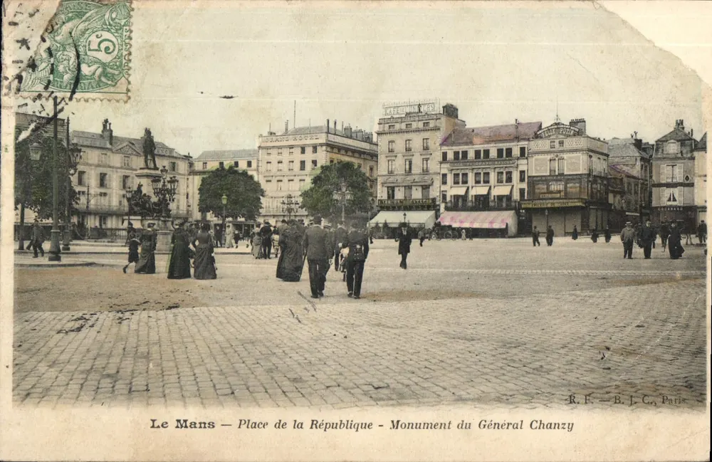 Le Mans — Place de la République — Monument du Général Chanzy — R.F. - B.J.C., Paris - Vorderseite