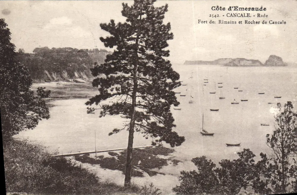 Côte d'Émeraude - Cancale - Hafen, Fort des Rimains und Rocher de Cancale - Vorderseite