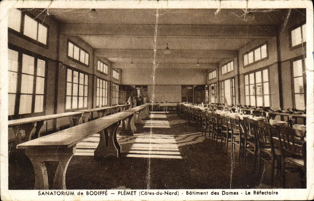 Sanatorium Bodiffé — Plémet (Côtes-du-Nord) — Gebäude der Damen — Das Refektorium - Vorderseite