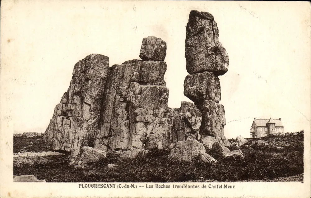 PLOUGRECANT (C. du-N.) — Les Roches tremblantes de Castel-Meur - Vorderseite