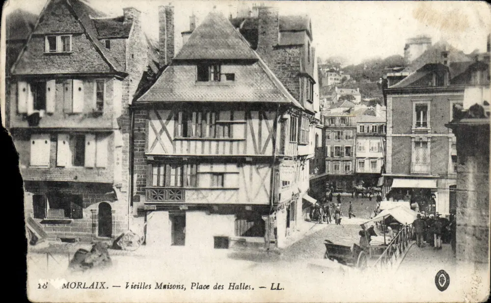 Morlaix — Vieilles Maisons, Place des Halles — LL. - Vorderseite