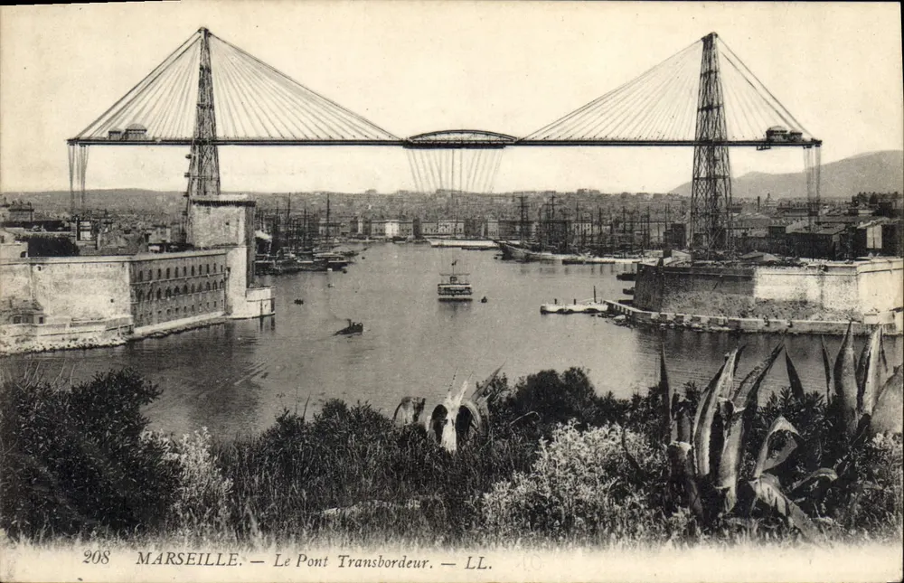 Marseille — O Pont Transbordeur — LL. n° 208 - Frente