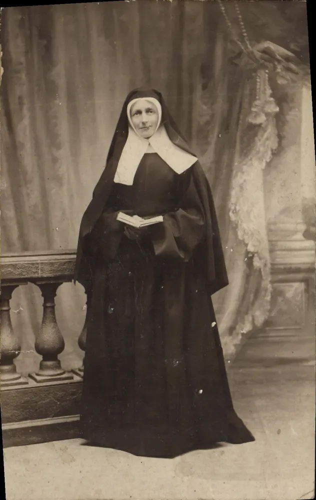 Religiöse Schwester — Portraitstudio — Correspondence Saint-Joseph - Vorderseite
