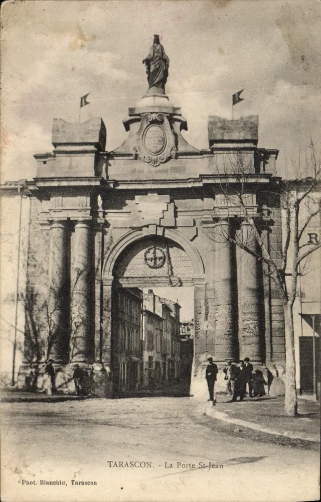 Tarascon - De Poort Saint-Jean — uitgever Phot. Blanchio, Tarascon - Voorkant