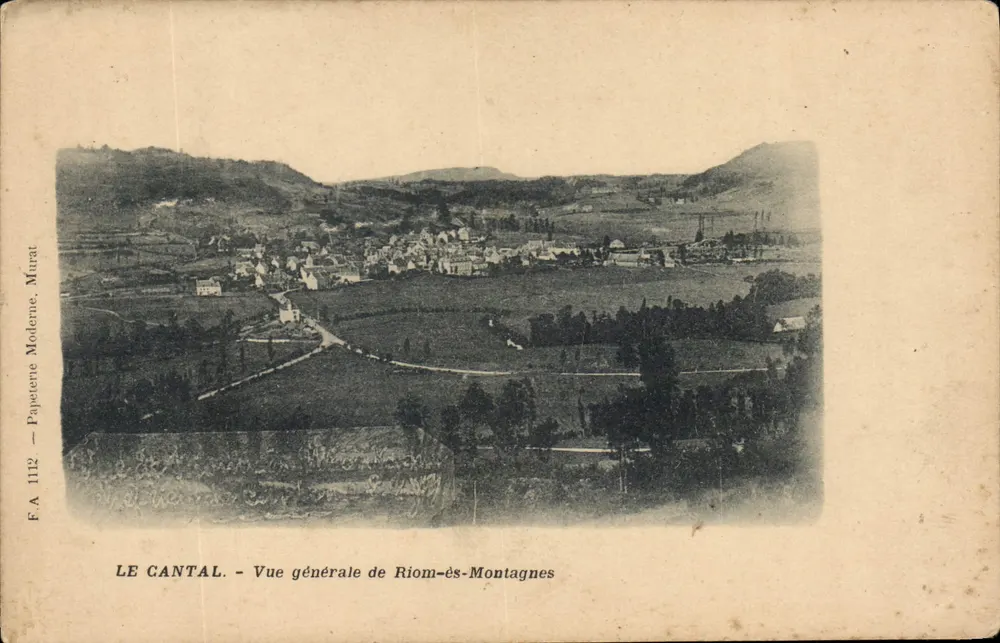 Riom-ès-Montagnes — Allgemeiner Blick — Papeterie Moderne, Murat - Vorderseite