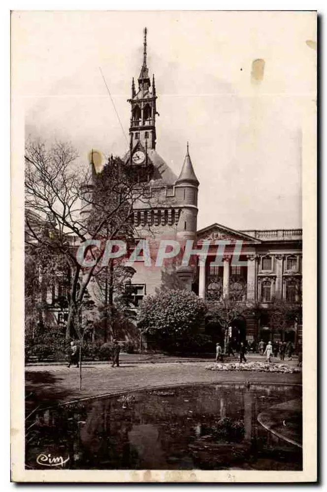 A prefeitura de Toulouse — vista do campanário e do jardim — fotógrafo Oim - Frente