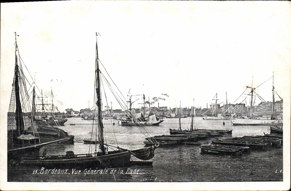 Bordeaux — Vista Geral da Gade — L.V. editora - Frente