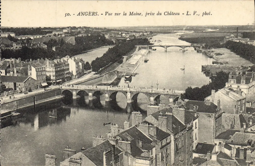 Angers - Ansicht über die Maine, vom Schloss aus genommen - L. V., phot. - Vorderseite