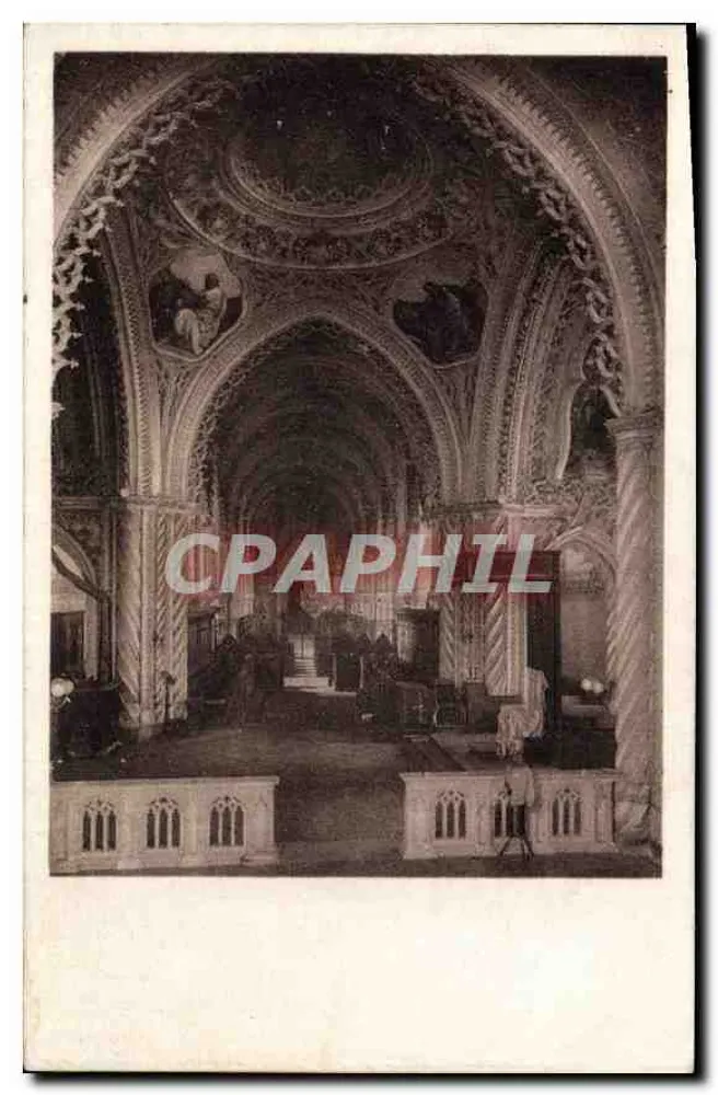 Abtei HAUTECOMBE — Die Kirche, Ansicht vom Heiligtum - Vorderseite
