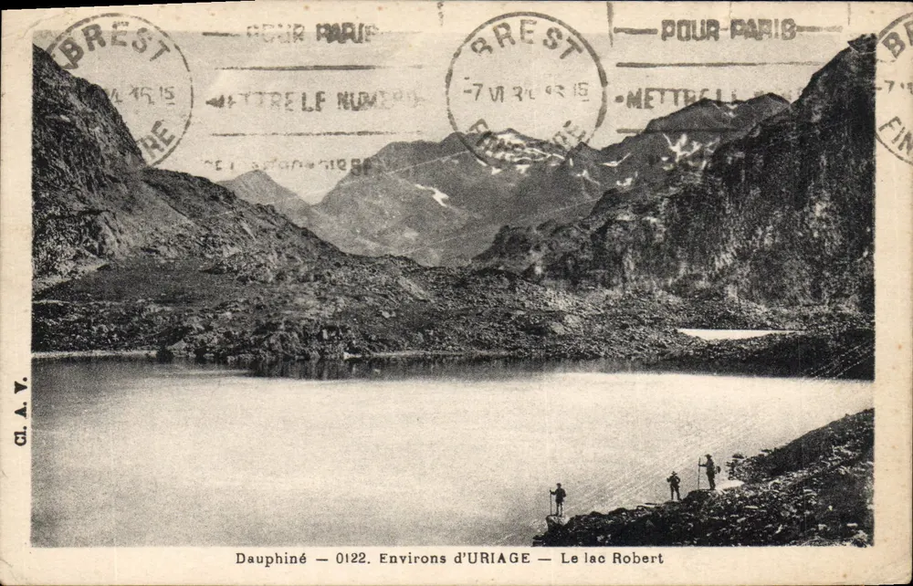 Dauphiné — 0122. Arredores de URIAGE — O lago Robert — CL.A.V. - Frente