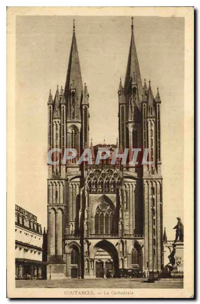 Coutances — A Catedral — Fot. Imprensa Notre-Dame - Frente