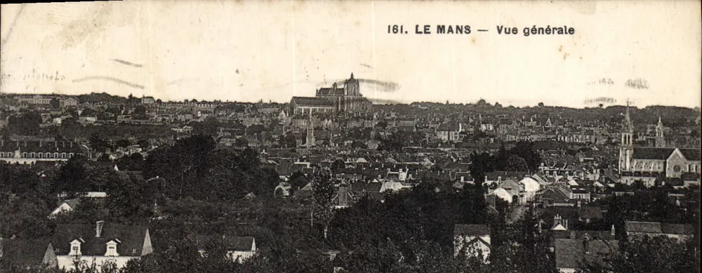 Le Mans — Vista geral — Imp. Fot. A. Dolbeau, Le Mans - Frente