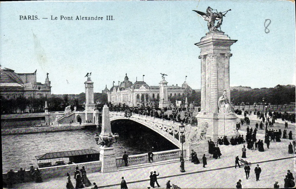 Paris — O Pont Alexandre III — Editora desconhecida, n° de série 8 - Frente