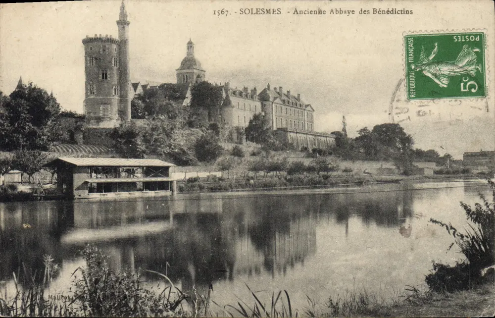 Solesmes - Ancienne Abbaye des Bénédictins — Éditeur : Éd. Malibert, n° 1567 - Recto