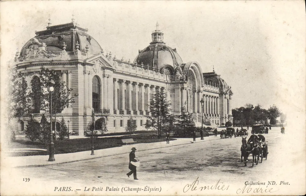 PARIS — O Pequeno Palácio (Champs-Élysées) — Coleções ND. Fot. n°139 - Frente