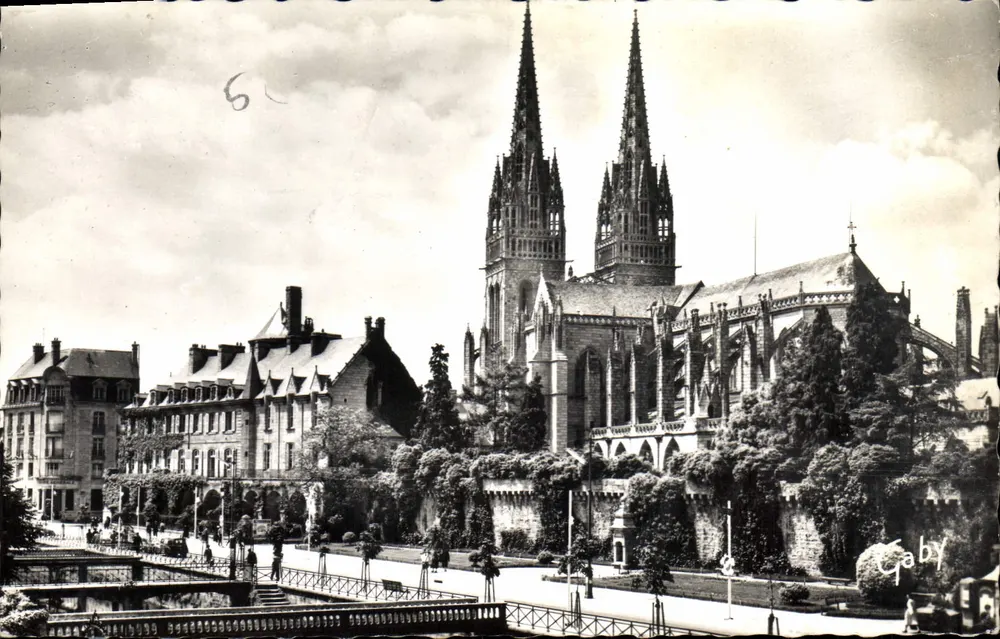 Quimper (Finistère) — Die Passerelles über den Odet und die Kathedrale — Editions Gaby - Vorderseite