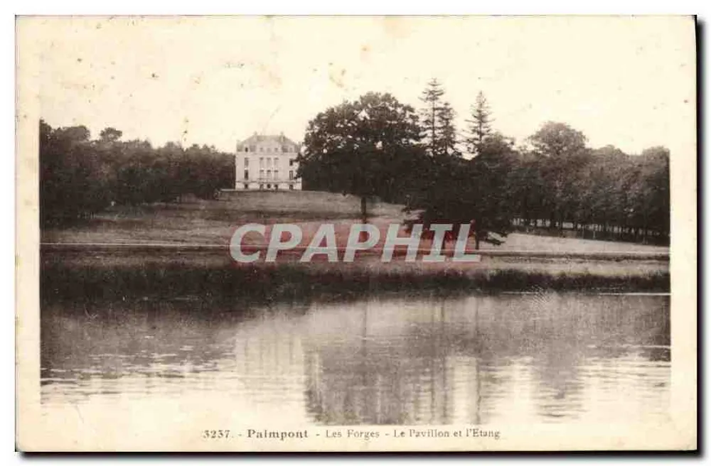 Paimpont - As Forjas - O Pavilhão e o Lago - Frente