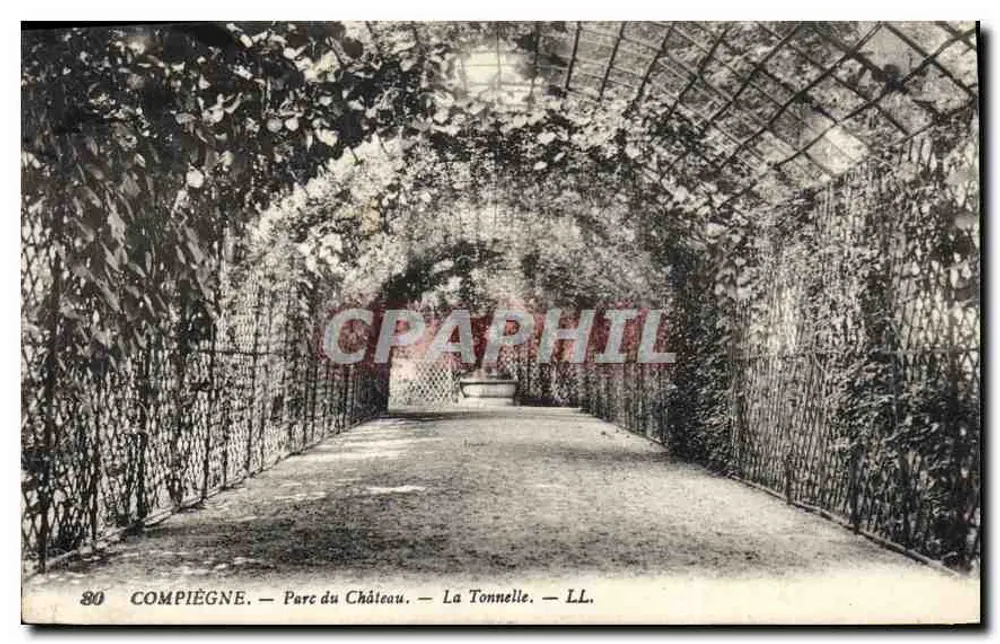 Compiègne — Parque do Castelo — A Tonnelle — LL. - Frente