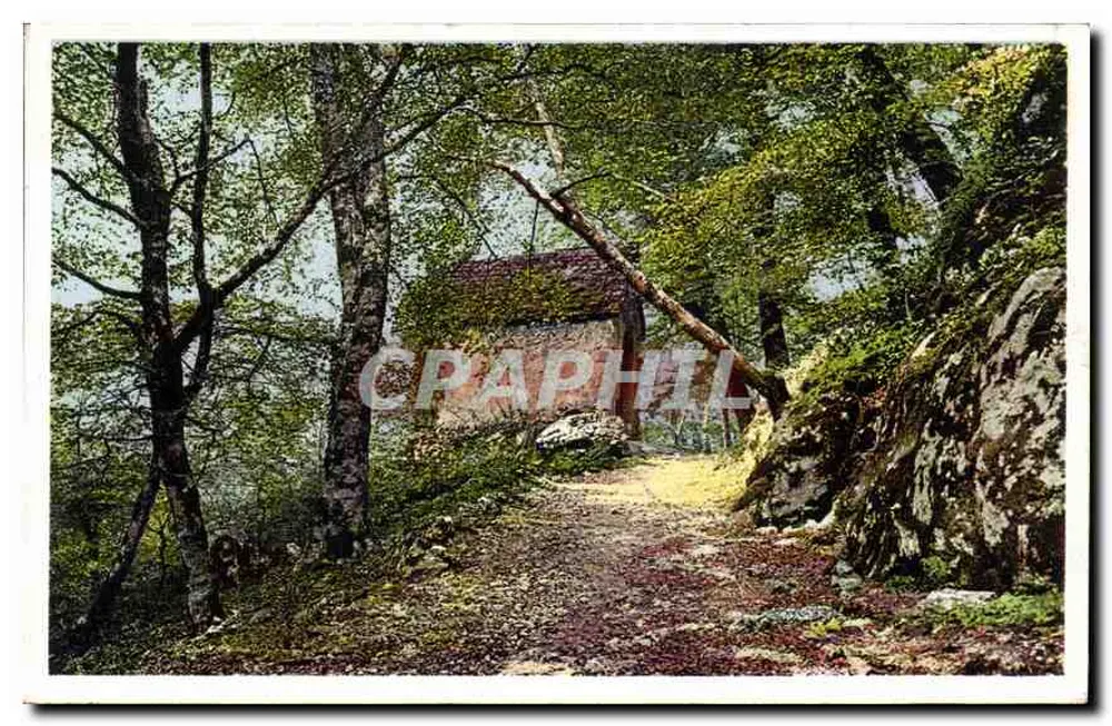 Kapelle der Parisier — Sainte-Baume — Hotel de la Sainte-Baume - Vorderseite