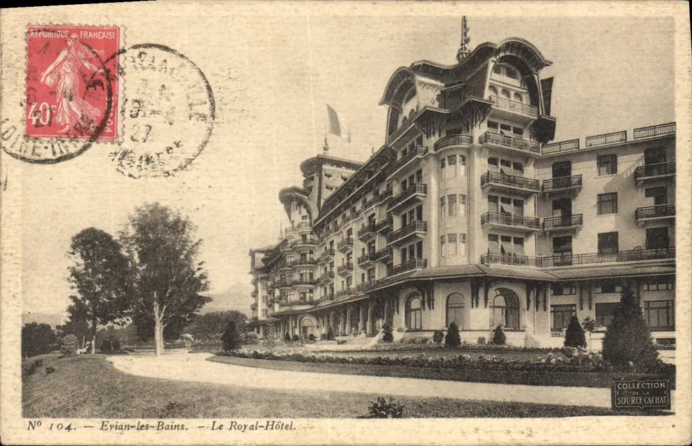Evian-les-Bains — O Hotel Royal-Hôtel — Coleção Sourcecachat n°104 - Frente