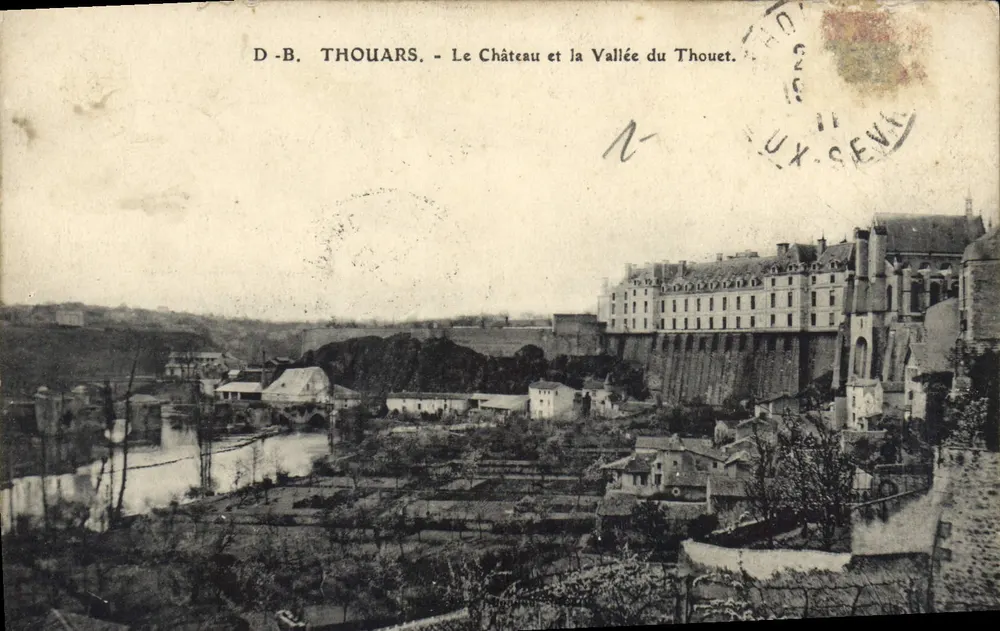 Thouars - Le Château et la Vallée du Thouet — D-B. Thouars - Voorkant