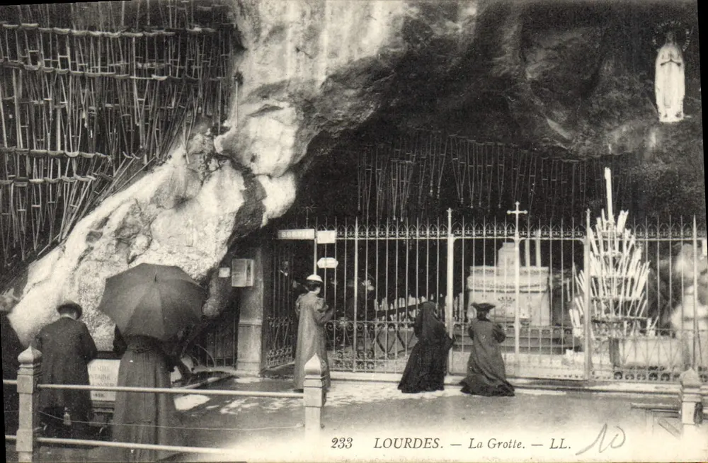 LOURDES — La Grotte — LL. — n° 233 - Awers