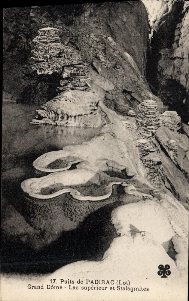 Quelle von PADIRAC (Lot) — Großer Dom, Oberer See und Stalaktiten — Moderne Ansichtskarte n°17 - Vorderseite