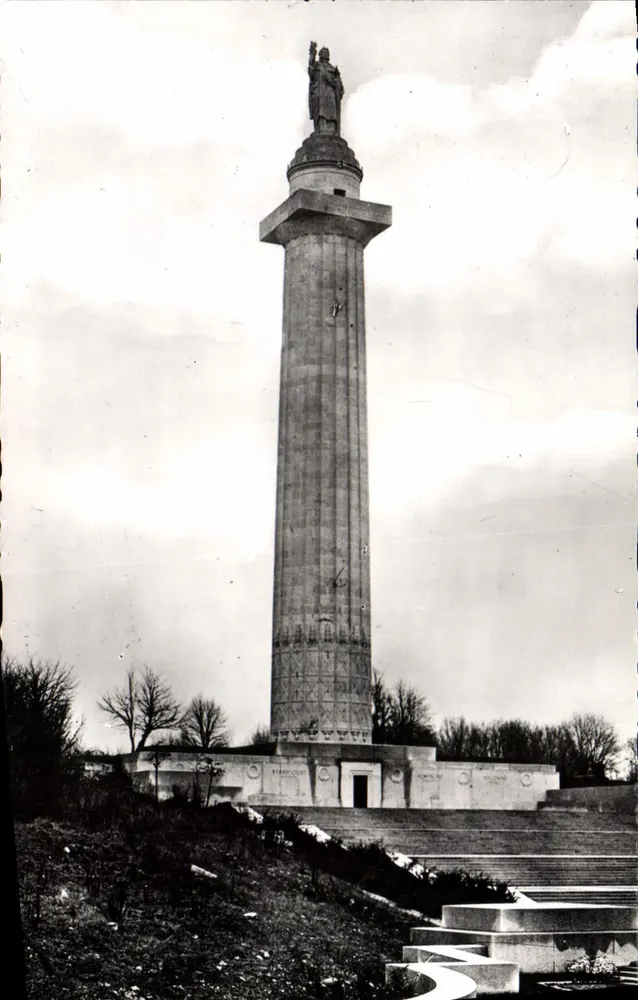 Montfaucon - Das amerikanische Denkmal — Editions des Forts de Vaux et Douaumont, n°17 - Vorderseite