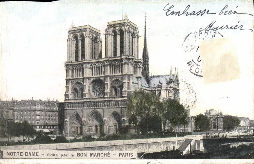Notre-Dame — Editado pelo Bon Marché — Paris - Frente