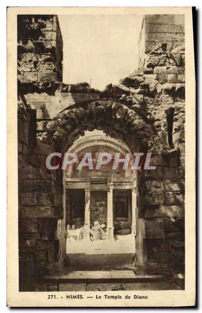 Nîmes — O Templo de Diana — 271 - Frente