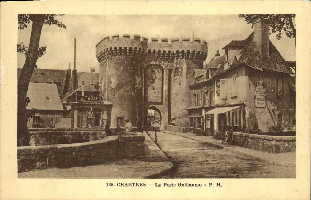 Chartres — A Porta Guilherme — P. H. n°128 - Frente
