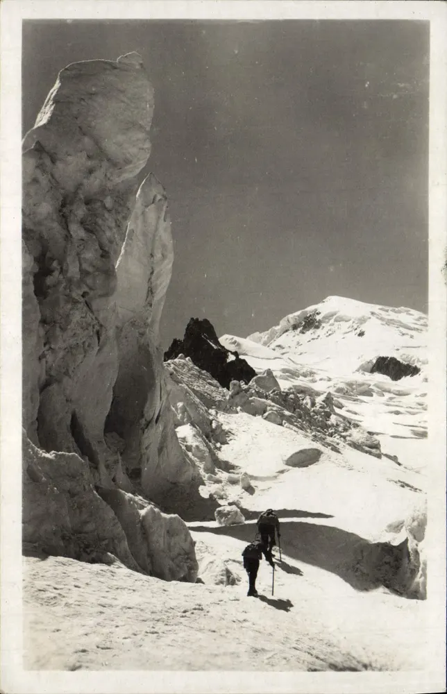 Chamonix — Grande junção dos Glaciers Bordinos diante do abrigo dos Grands-Mulets — Cl. G. Tairras - Frente