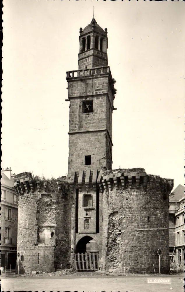 A Cegonha — Torre da Porta da Horologia — A Cegonha - Frente