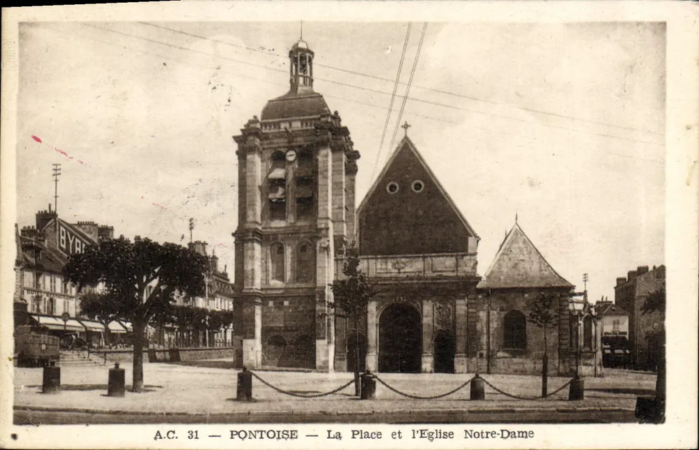 Pontoise — Der Platz und die Kirche Notre-Dame — A.C. 31 - Vorderseite