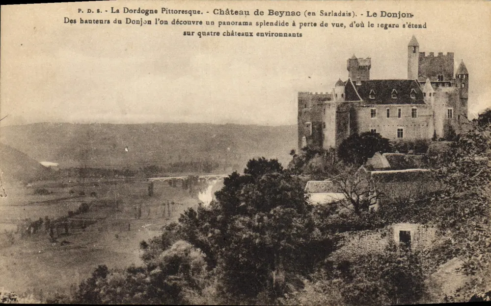 Schloss Beynac (im Sarladais) — Der Bergfried — P.D.S. Die malerische Dordogne - Vorderseite