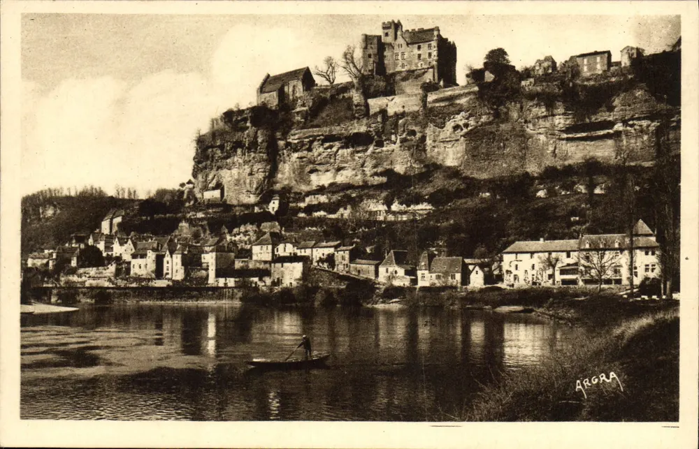 Castelo feudal de Beynac — Dordogne — editor Les Arts Graphiques, n° 840 - Frente