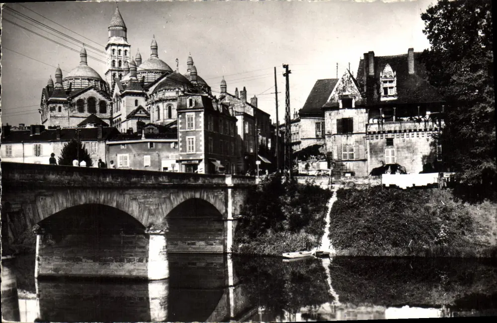 Périgueux — A Catedral — Edições CLA TIGNY - Frente