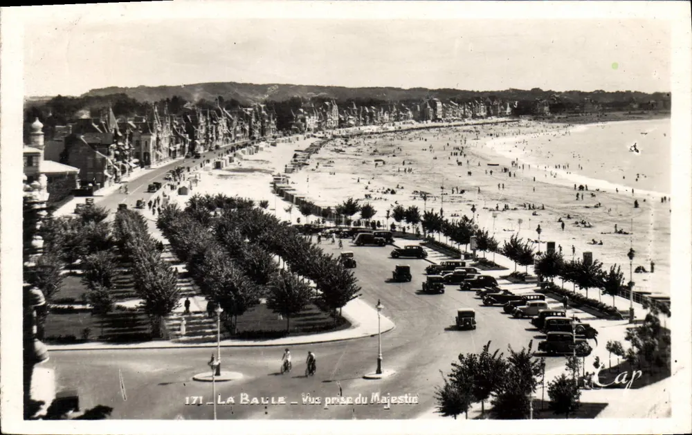 La Baule — Vista tomada del Majestin — Cap - Anverso