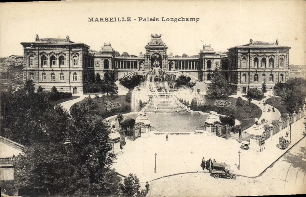 Marsylija — Pałac Longchamp — widok z fontanną i pojazdami z epoki - Awers