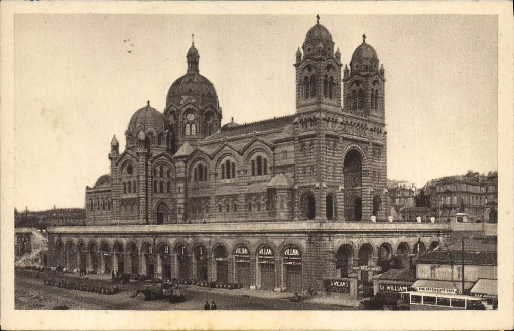 A Catedral de Marselha — vista geral — editor 'Le William' n° 122 - Frente