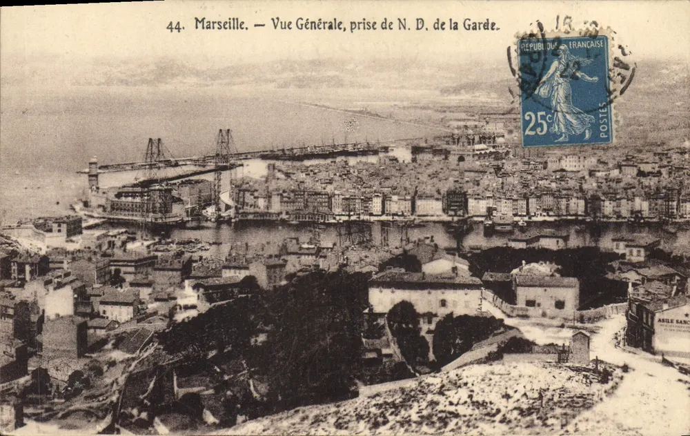 Marseille — Allgemeine Ansicht, aufgenommen von N.D. de la Garde — Verlag: ASILE SANCTUAIRE - Vorderseite