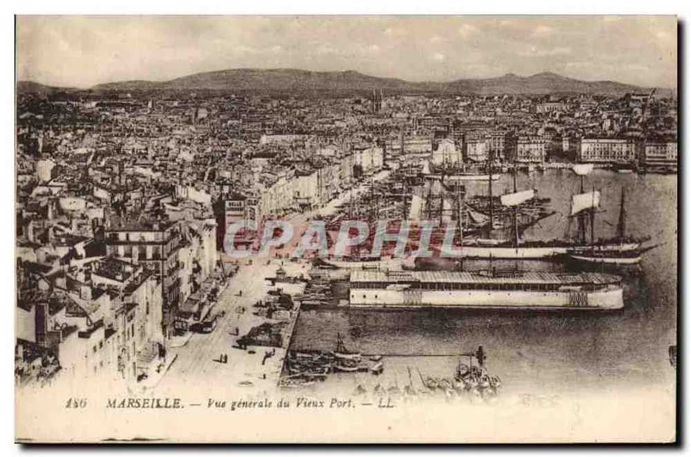 Marseille — Allgemeiner Blick auf den Alten Hafen — LL - Vorderseite