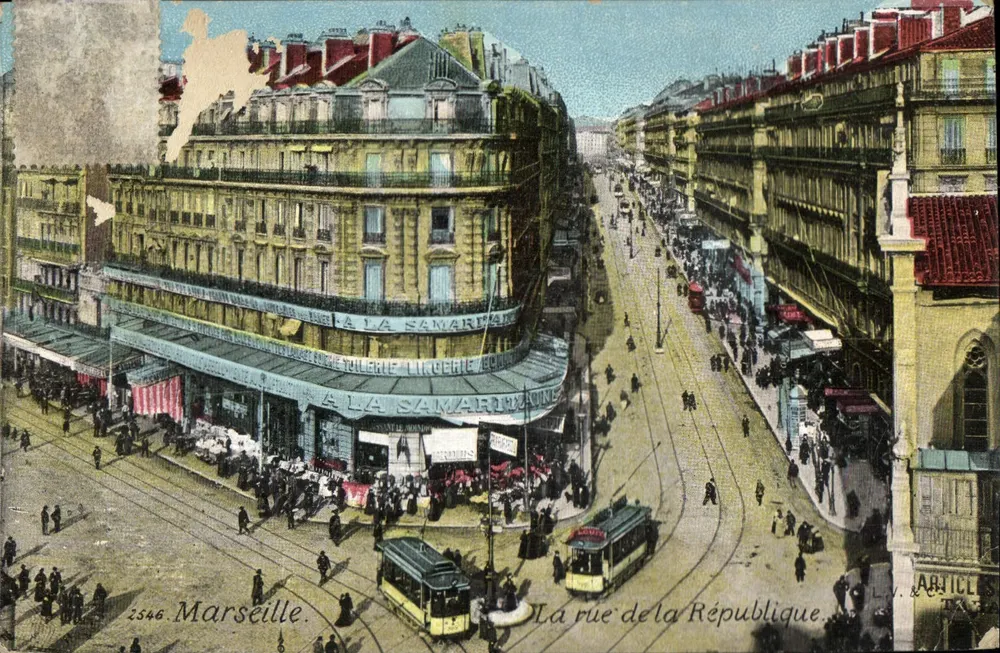 Marselha — A rua da República — editor A. & C. Arnoux, n° 2546 - Frente