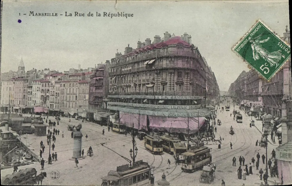 Marseille - A Rue da República — view of the street with trams and shop 'La Samaritaine' — publisher E.Y.O. - Frente