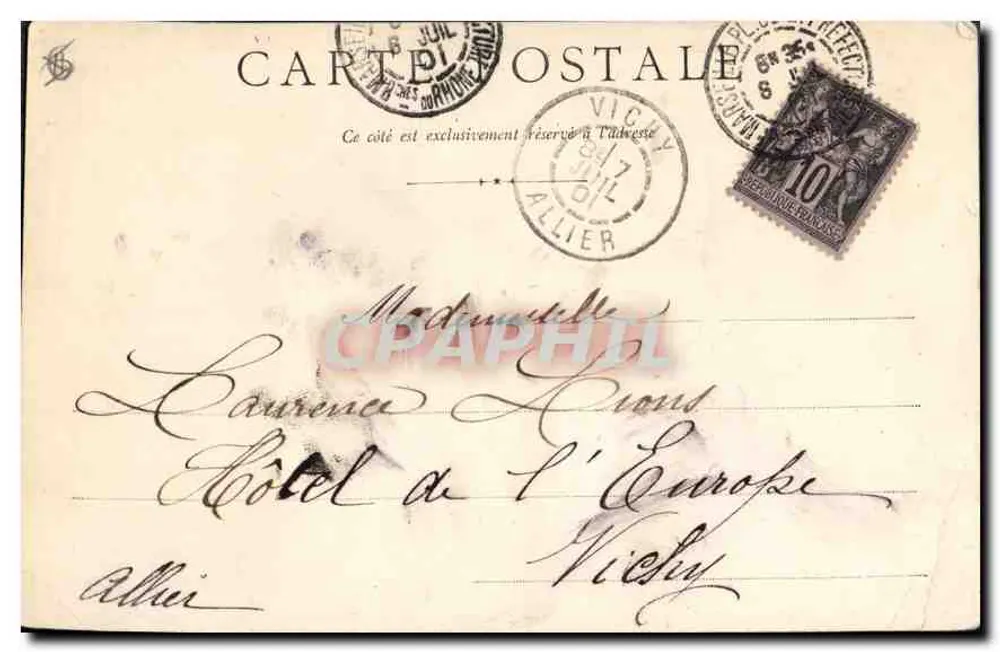 La Rue de la République — vue de l'angle avec la rue de la République — éditeur : La Carte Postale - Verso