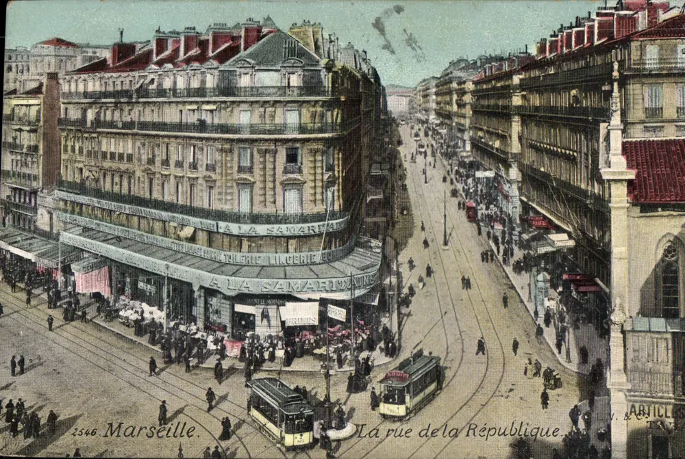 Marselha — A rua da República — A. V. & Cie, n° 2546 - Frente