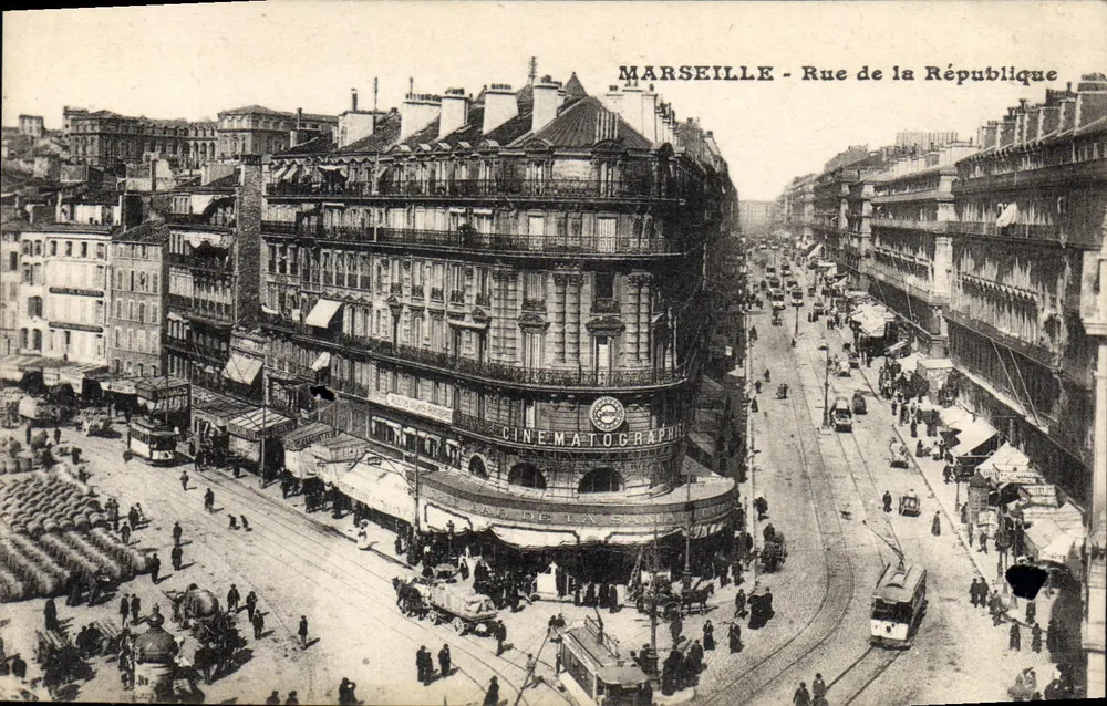 MARSEILLE - Rue de la République — Cinématographie de la Sainte — editor não identificado - Frente