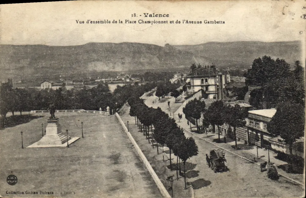 Valence — Panoramablick auf die Place Championnet und die Avenue Gambetta — Sammlung Gaëtan Buisson - Vorderseite